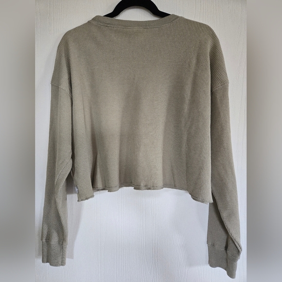 Aritzia - Tna | Thermal Waffle Knit Sweater, Size M - Picture 3 of 9